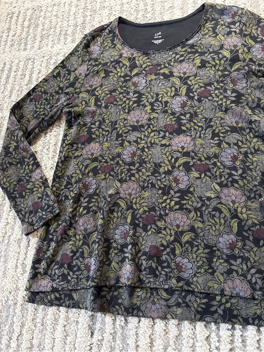 J. Jill 100% Pima cotton soft long sleeve floral top size M - Picture 2 of 4